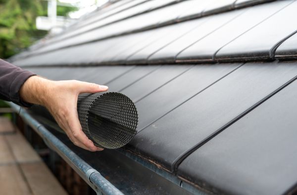 Gutter Mesh Installation in Naples